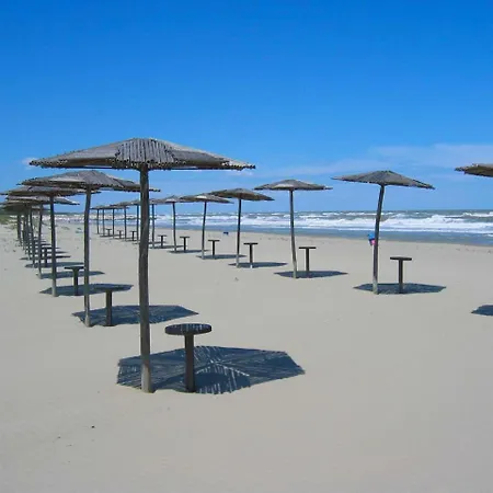 Locazione Turistica Borsetti.10 Holiday home