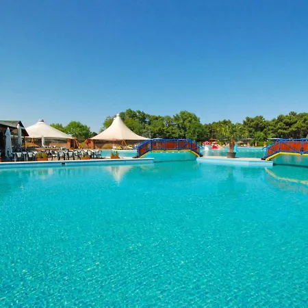 Locazione Turistica Borsetti.10 Holiday home Ravenna