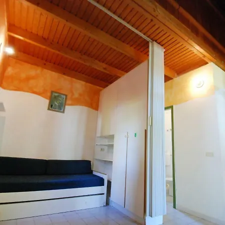 Holiday home Locazione Turistica Borsetti.10 *
